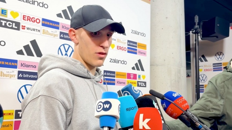 PG电子官方入口-施洛特贝克：我和多特并未接近续约，凯尔离开后我需要和新总监谈